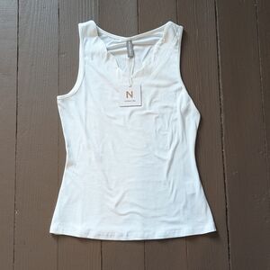 NWT NORACORA White Tank Scalloped Neckline Womens Size Small